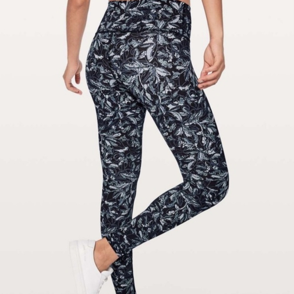 Lululemon • Wunder Under Hi-Rise Tight *Luxtreme 27" Embellished Multi Size 8